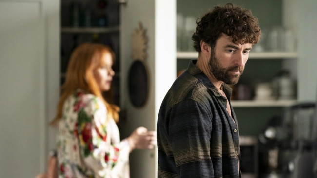 На улице рэйн, на душе пэйн: 10 сериалов о кризисе среднего возраста